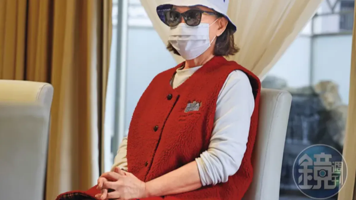 【荒淫老董玩很大2】7旬老董闊綽左擁右抱傳播妹　她控結婚50年還要靠娘家接濟