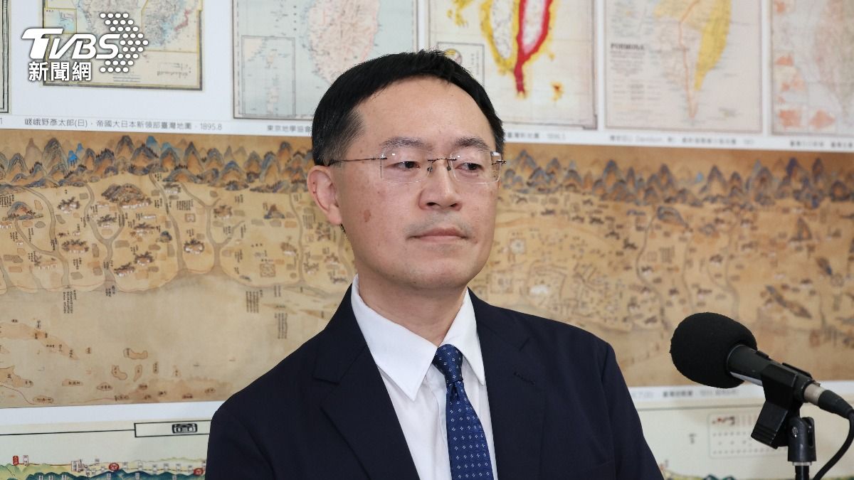 罷免領銜人宋建樑行納粹禮嗆綠 李坤城斥:嚴重的國際醜聞