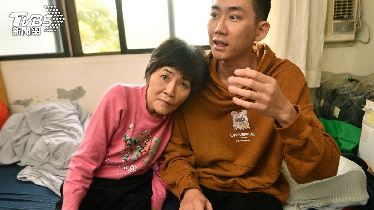 提到過去跟媽媽的相處，柯均叡透露兩人一直以來都分隔兩地、感情其實不好。（圖／胡瑞麒攝）