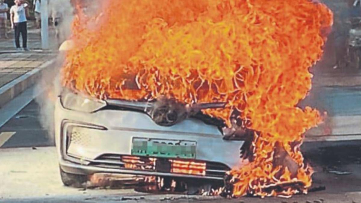 小米SU7爆炸奪3命!陸祭超嚴電池新規「300次快充」不得起火
