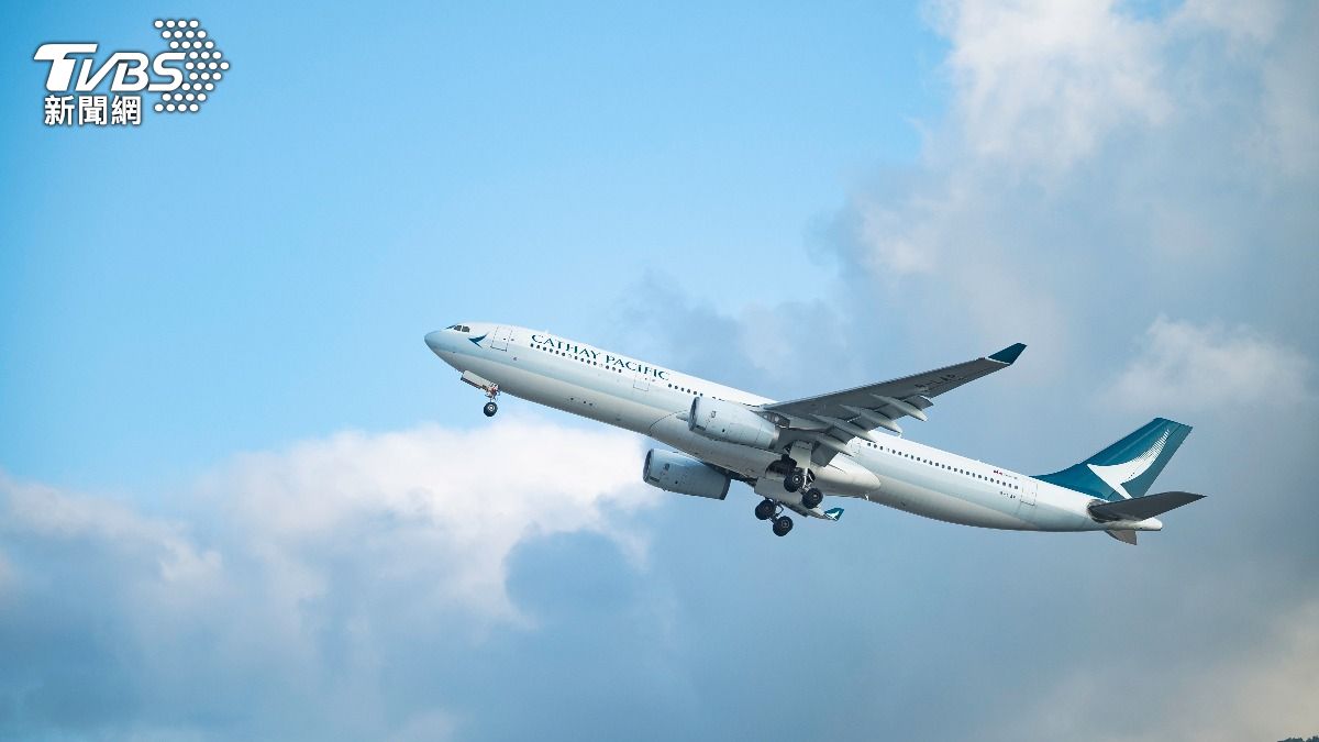 國泰班機抵台「行李全留日本」旅客炸鍋 航空公司回應了