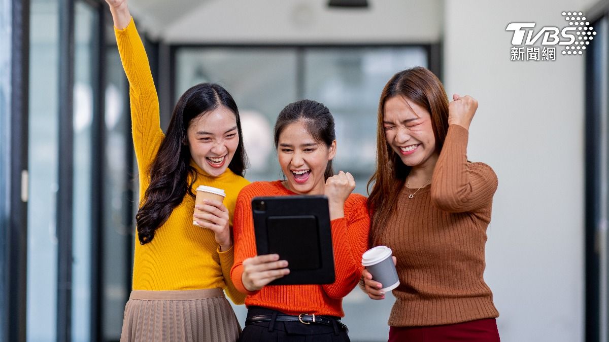 5生肖賺翻了!下半年翻身暴富 屬豬爽中獎「偏財運飆」