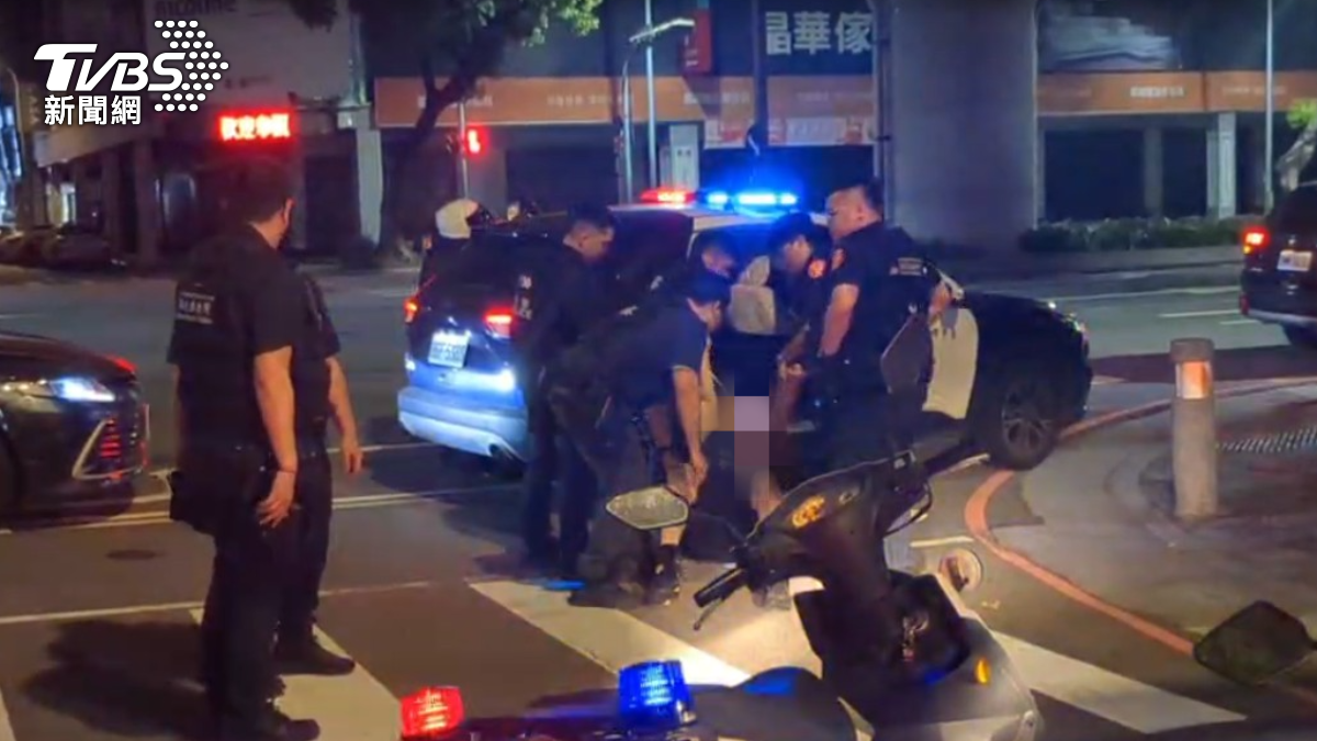 台中男深夜開賓士「來回煞停飆車」　狂鳴喇叭吵翻遭警壓制