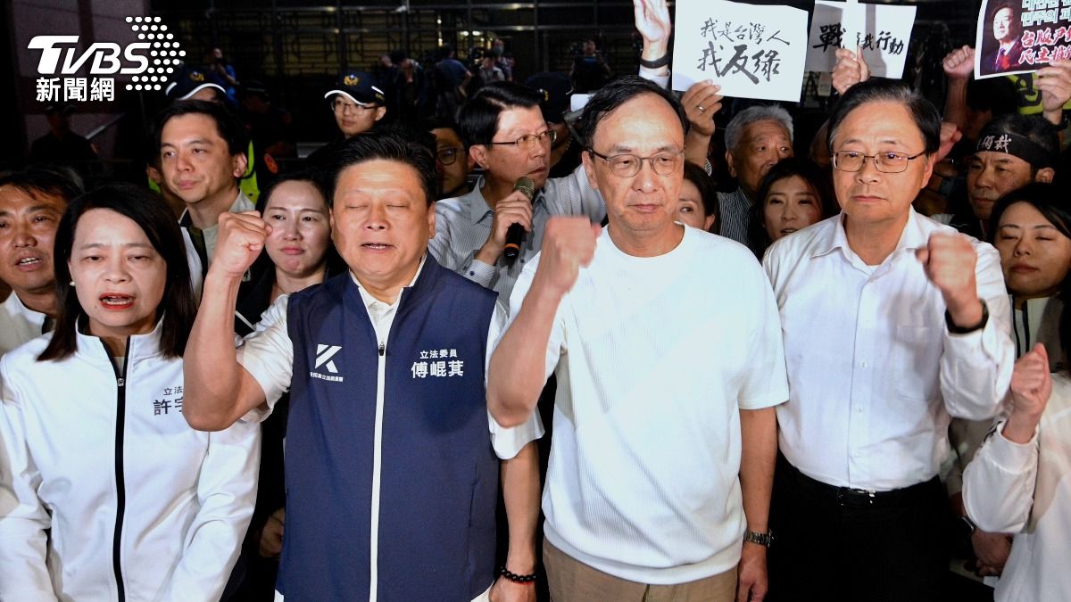 張善政北檢聲援轟司法工具化 籲全民關注「非小鼻子小眼睛」