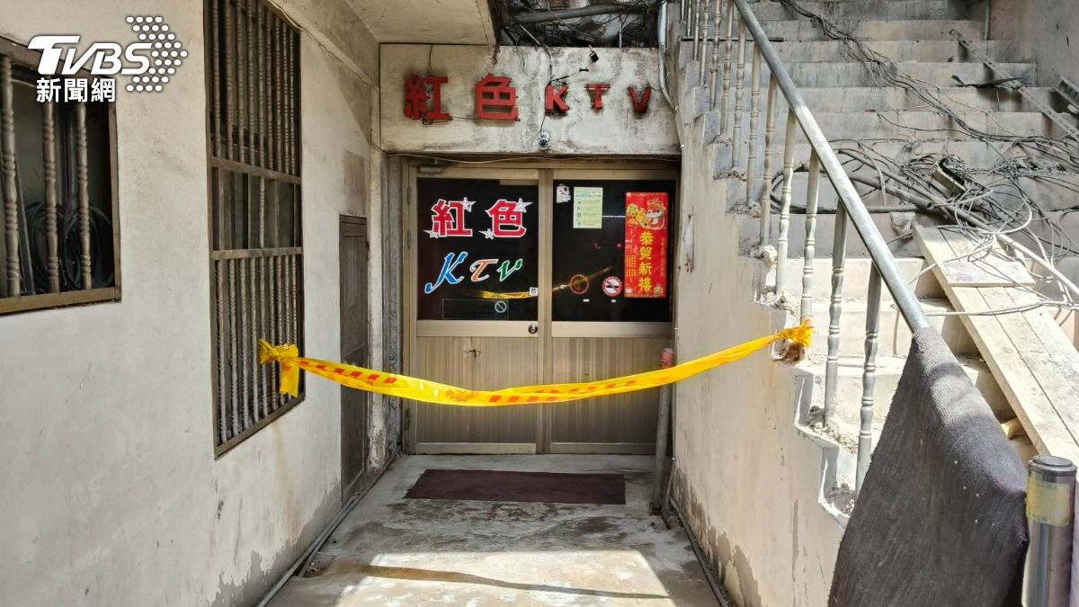 金門某間KTV發生嚴重肢體衝突。(圖/TVBS)