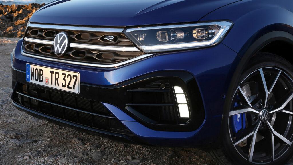 2025年式T-Roc R降價2萬元，以182.8萬元價格開賣。（圖／Volkswagen提供）