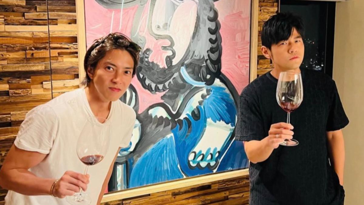 山下智久(左)和周董交情越來越好,粉絲期盼2人合作新歌。(圖/翻攝自tomo.y9 IG)