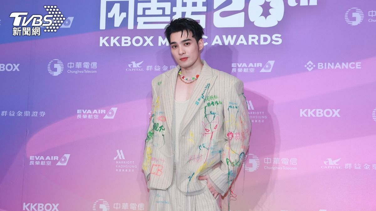 KKBOX風雲榜/黃偉晉主持又凸槌!畫面緊急下架 露面說話了