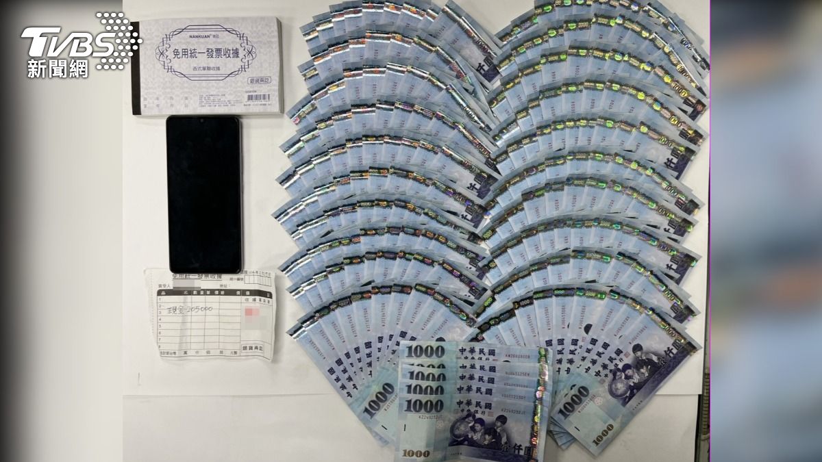 掌管北區的第二分局,3月26、27日也抓到24歲鄧姓男子、32歲車手廖姓女子2名車手。(圖/TVBS)