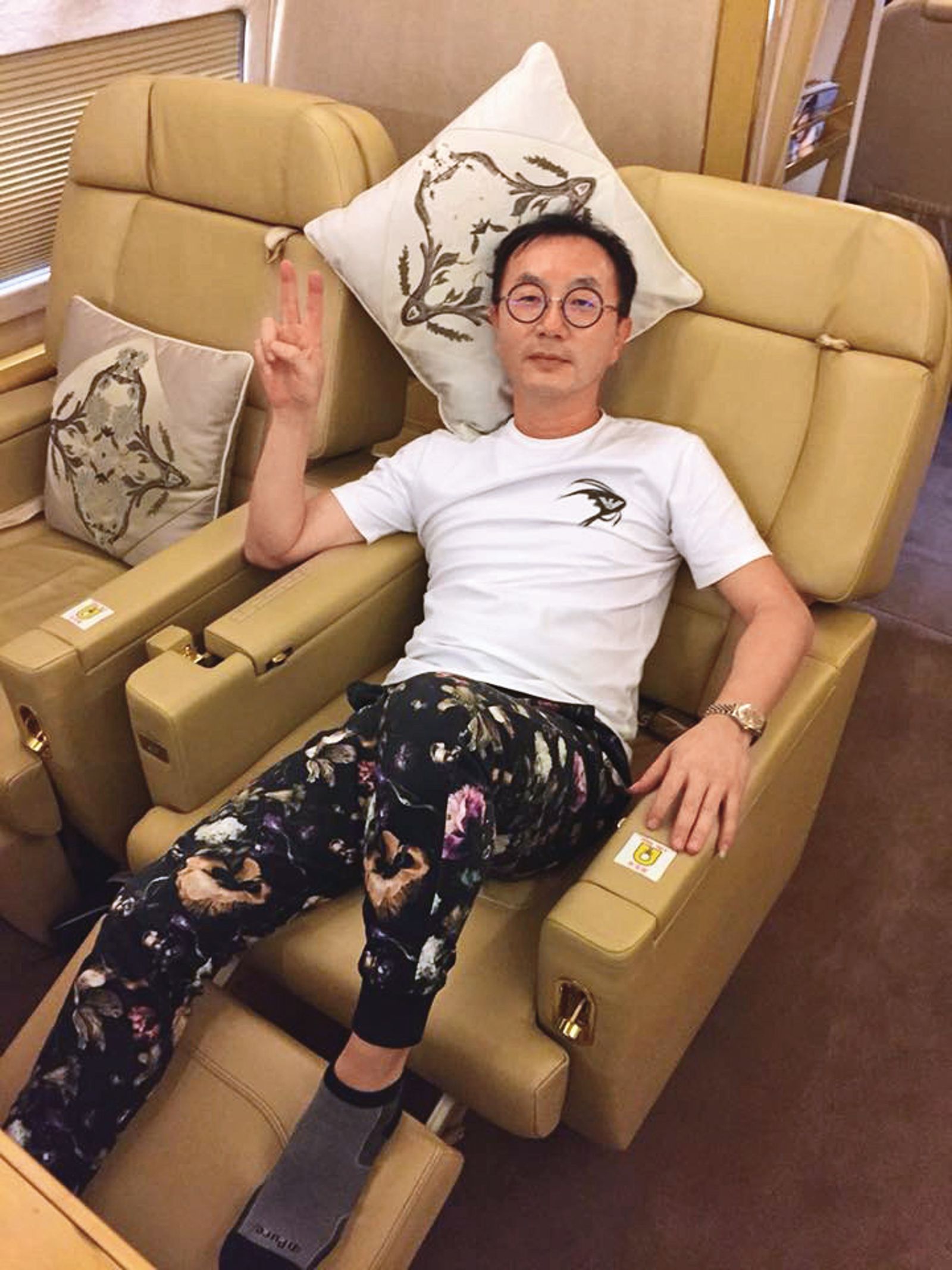 被告之一史鎮康（圖）供稱，叫陳政谷「老闆」只是商場尊稱。（翻攝史鎮康臉書）