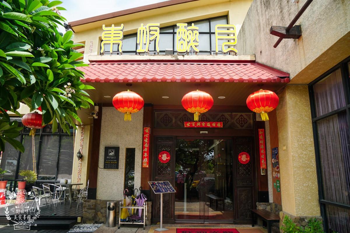 號稱高雄唯一的台菜吃到飽餐廳「東坡醉月」。（圖／野田咩的美食書國提供）