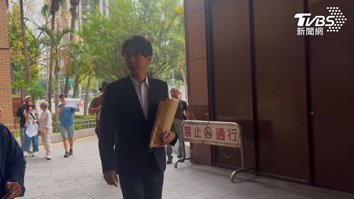 陳宥丞配戴「Meta智慧眼鏡」偵訊? 北檢今傳喚出庭