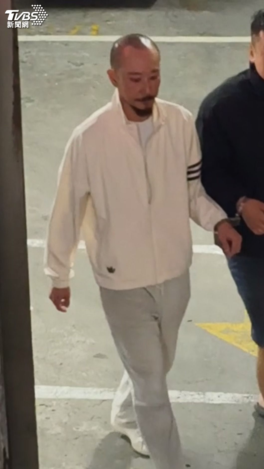 前名模蕭瑋葶兄長蕭靖實為本案幕後操盤手,遭逮捕後因通緝在案發監執行。(圖/陳冠宇攝)