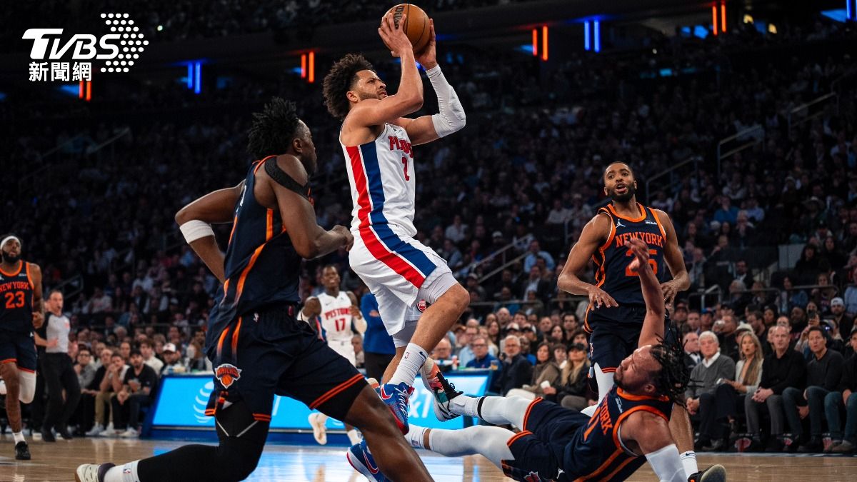 NBA季後賽/康寧漢飆33分!活塞氣走尼克 系列賽扳成平手