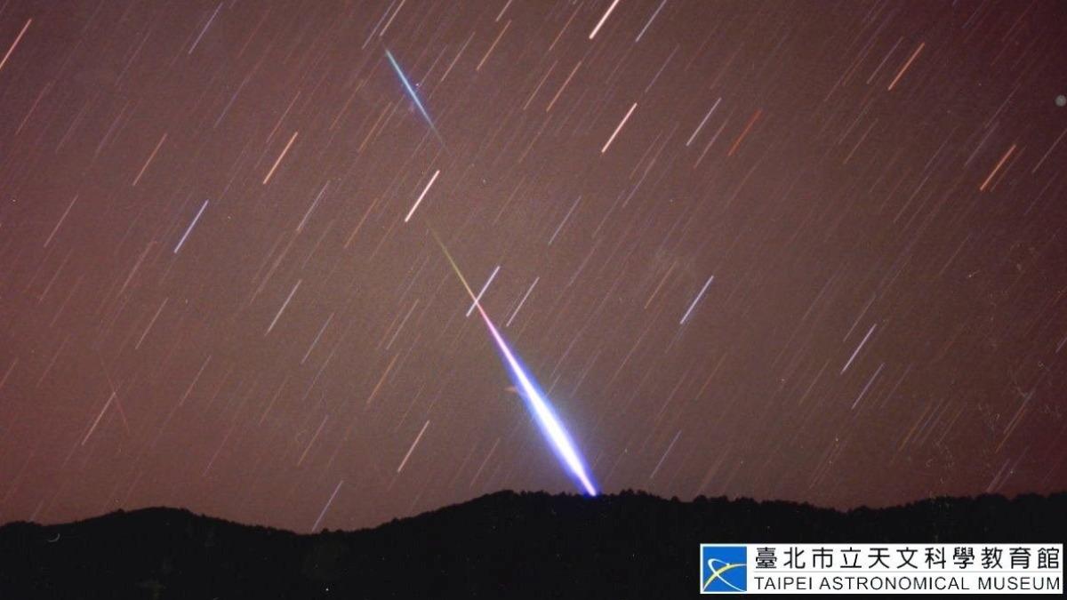 陪你去看流星雨落在這地球上 天琴座流星雨大爆發「把握6小時」