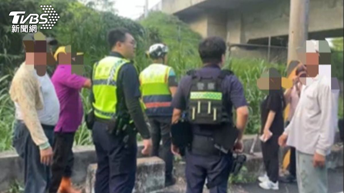 彰化警方到場協尋。(圖/TVBS)
