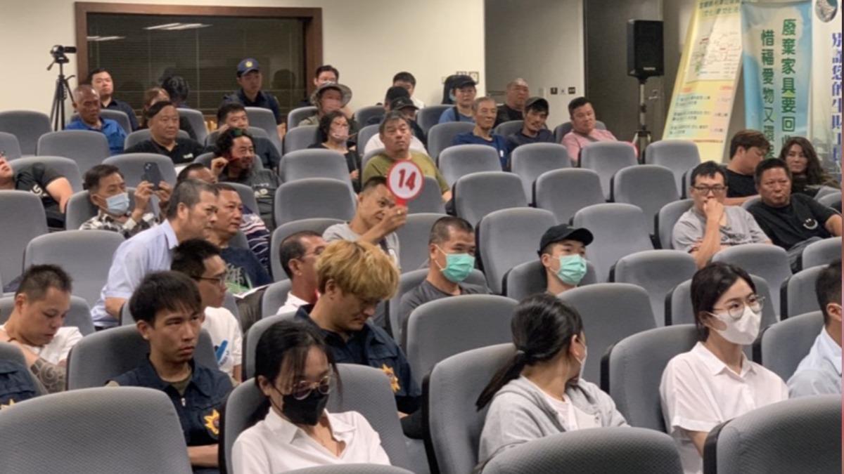跨境偷倒犯罪車輛法拍 吸引民眾搶標(圖/宜蘭行政執行署提供)