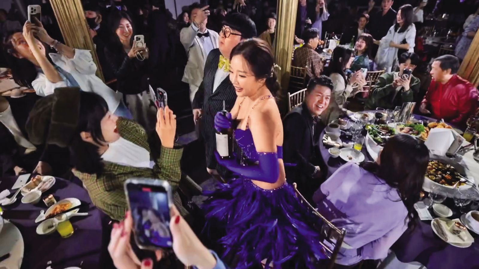 婚宴丟包大亂鬥1/苗真酒過三巡情緒遭放大 目擊者:黃少谷拿包回來還被當賊