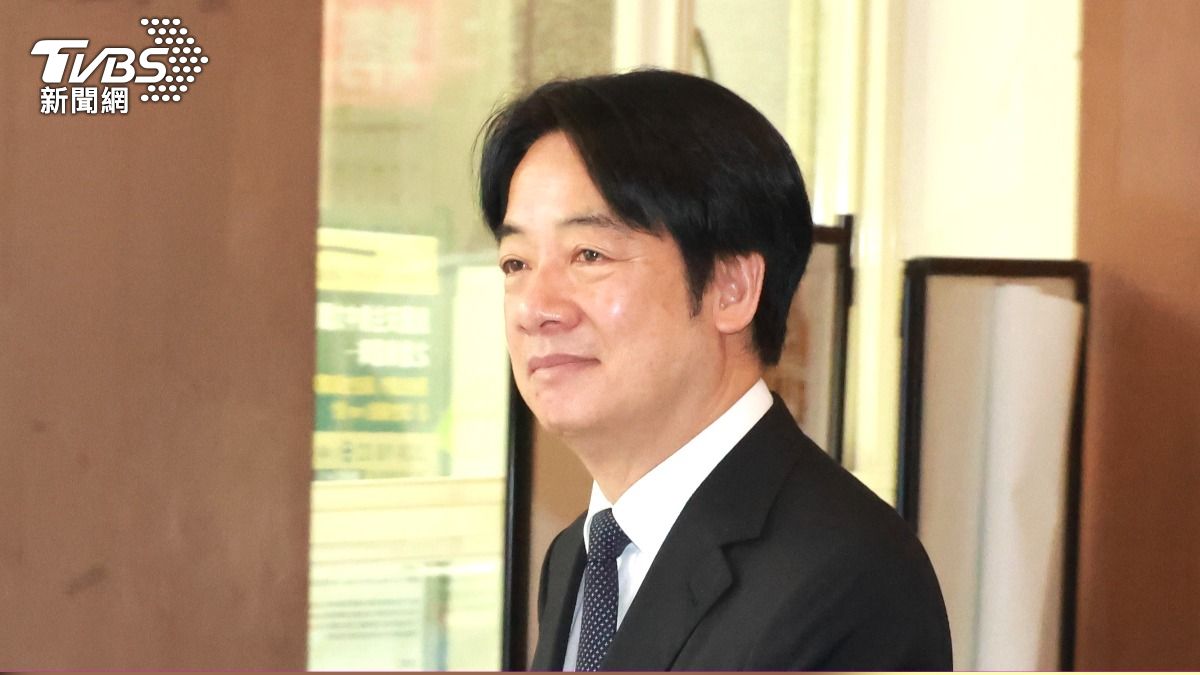總統賴清德前往天主教台北總主教公署追思方濟各。(圖/潘建樺攝)
