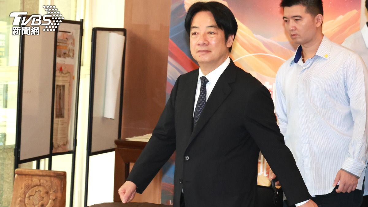 教宗方濟各逝世!賴清德赴靈堂追思 全黑西裝上香