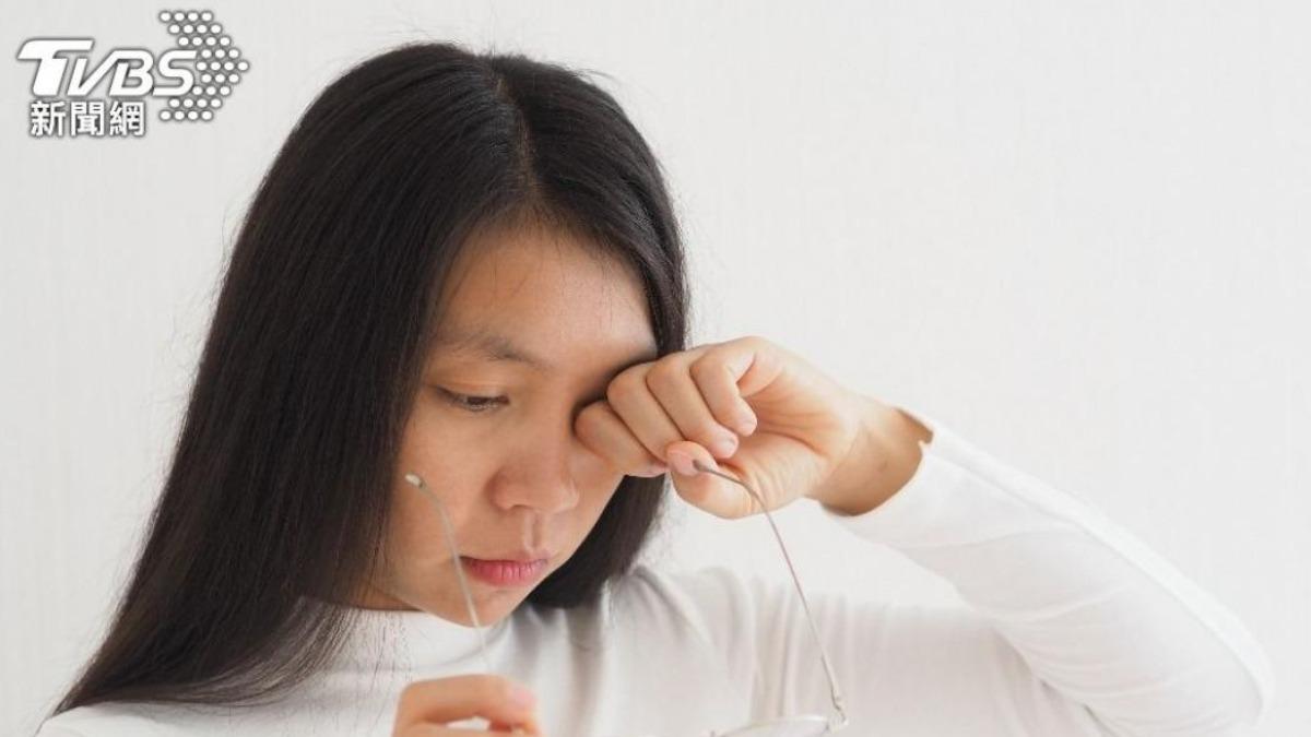 眼睛閉不緊!設計師罹「罕見重症」 好發年輕女性、中年男