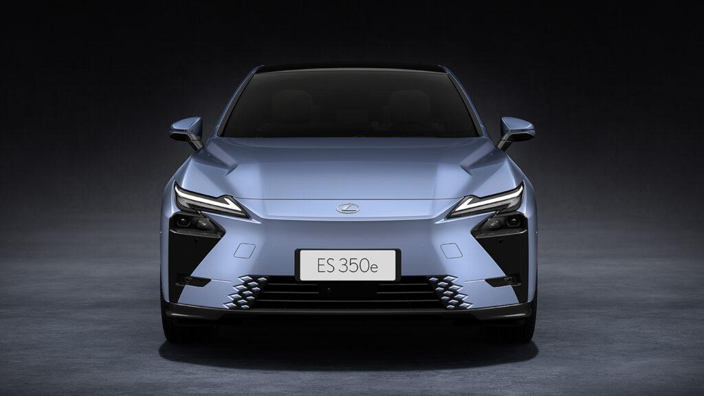 ES車頭設計大步向RZ靠攏,具有更濃烈的電動車元素。(圖/Lexus提供)