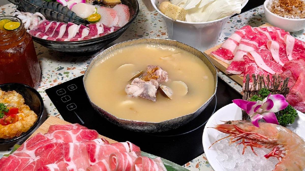 「花膠干貝雞湯鍋」濃稠的雞湯風味,搭配花膠與干貝食材。(圖/食尚玩家)