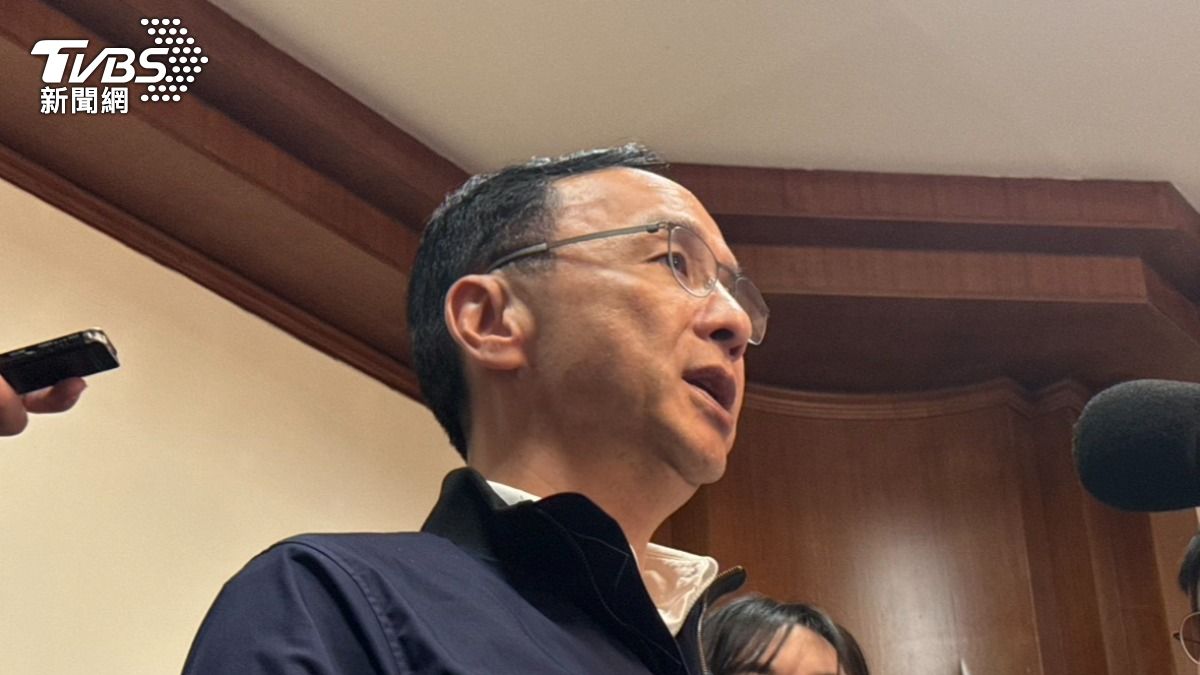國民黨主席朱立倫赴立法院拜會韓國瑜。(圖/陳怡潔攝)