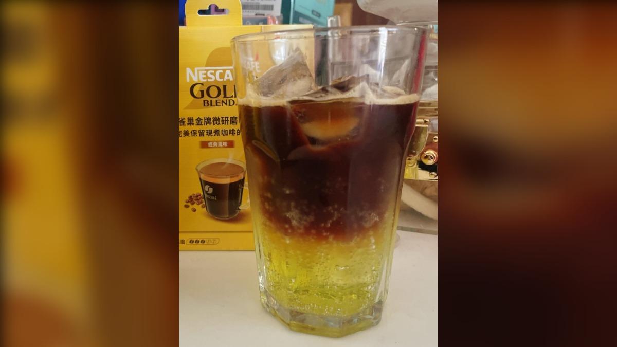 網友特調提神飲。(圖/翻攝自臉書我愛全聯-好物老實説)