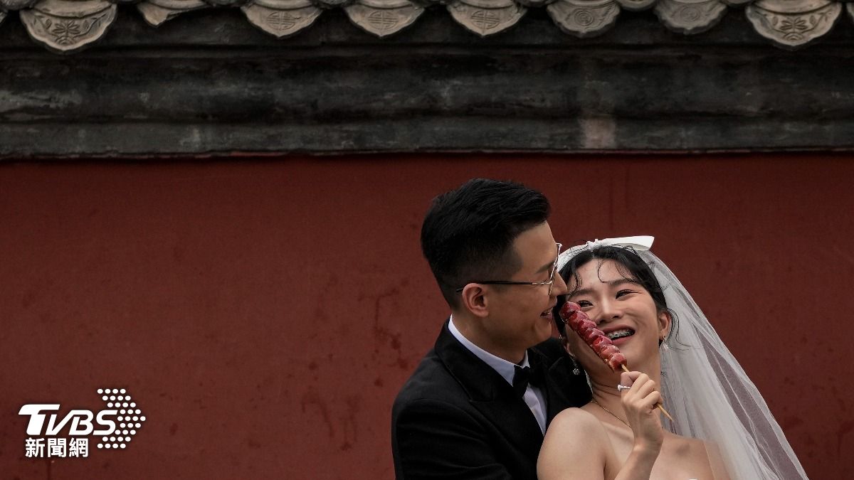 中國發錢獎勵結婚。（圖／達志影像美聯社）