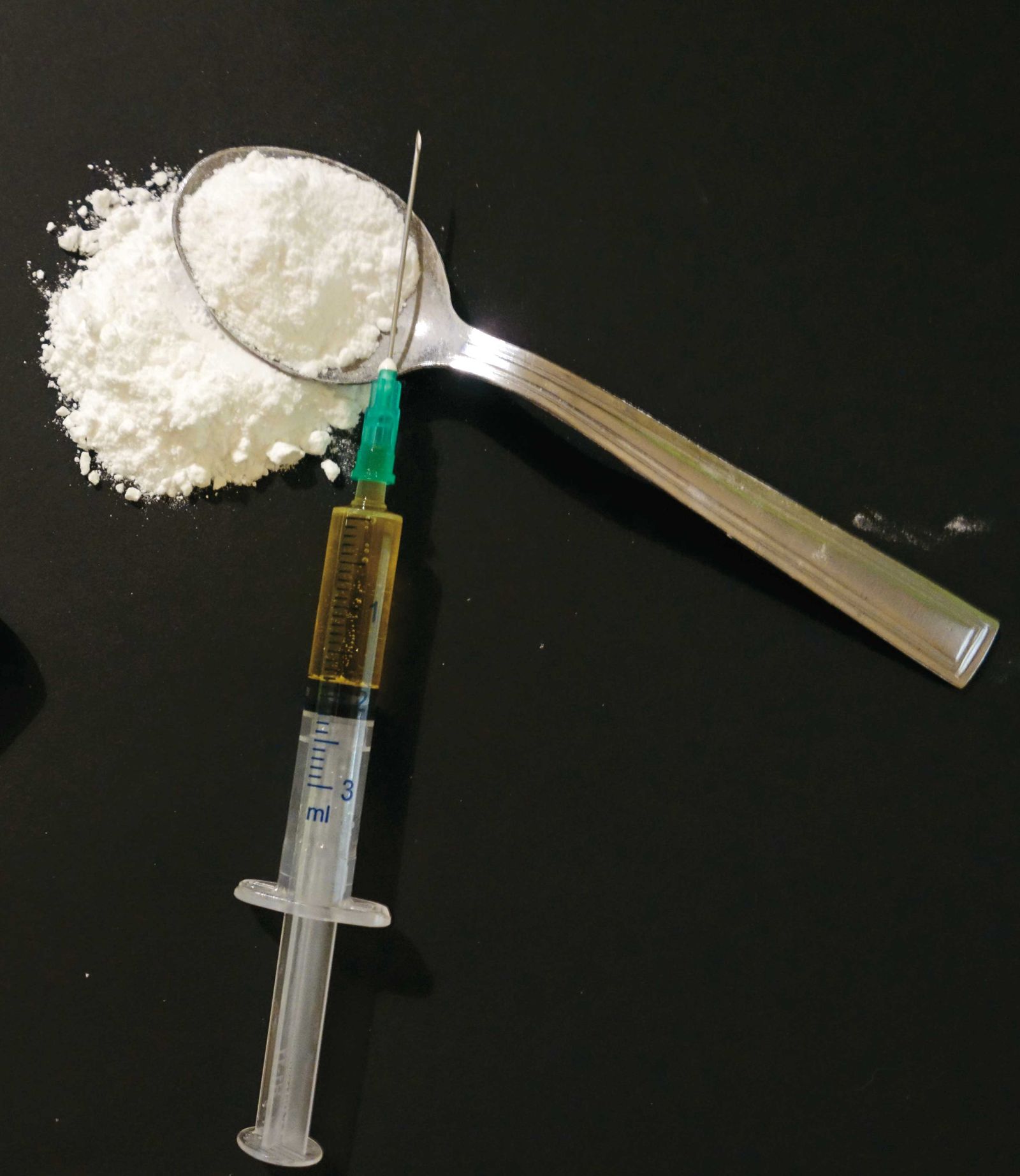 張男涉嫌用海洛因對王姓前女友下毒,王女經急救後撿回一命。(示意圖,翻攝Pixabay)