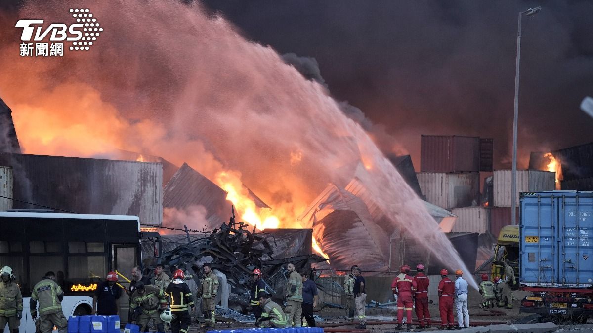 伊朗最大商港爆炸!大火狂燒24小時未滅 已釀40死逾千傷
