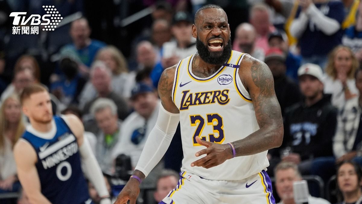 NBA季後賽/湖人遭灰狼逆轉聽牌!詹姆斯末節0分 1:3恐提早放假