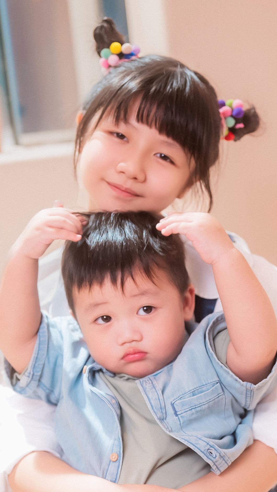 妮妮和弟弟很少吵架。（圖／那對夫妻提供）