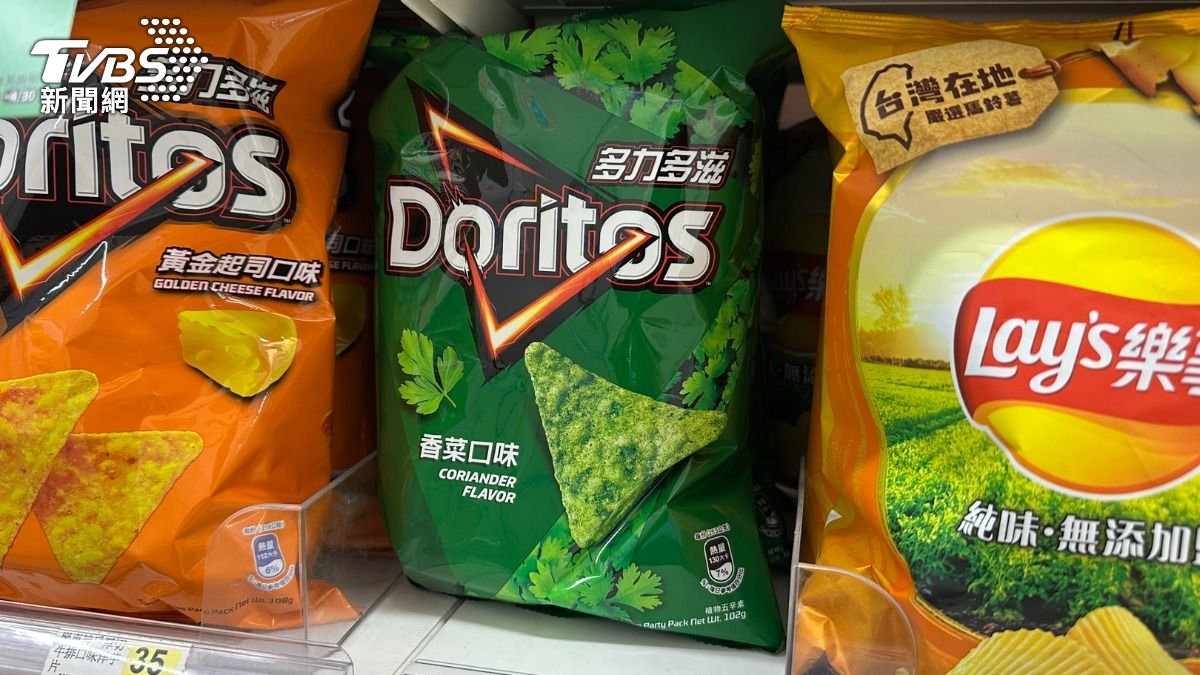 香菜零食都買不到!搶到缺貨「愛買急限購」 再上架1怪口味