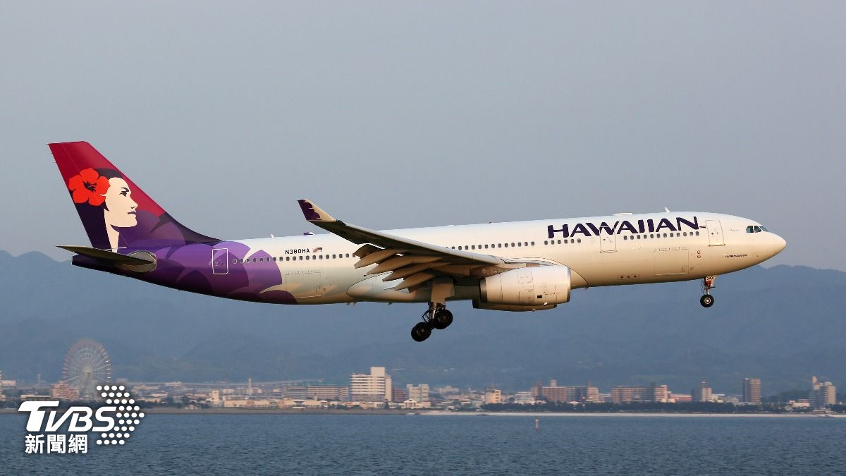 夏威夷航空緊急迫降羽田!嚇壞機上140人 竟是「手機突起火」