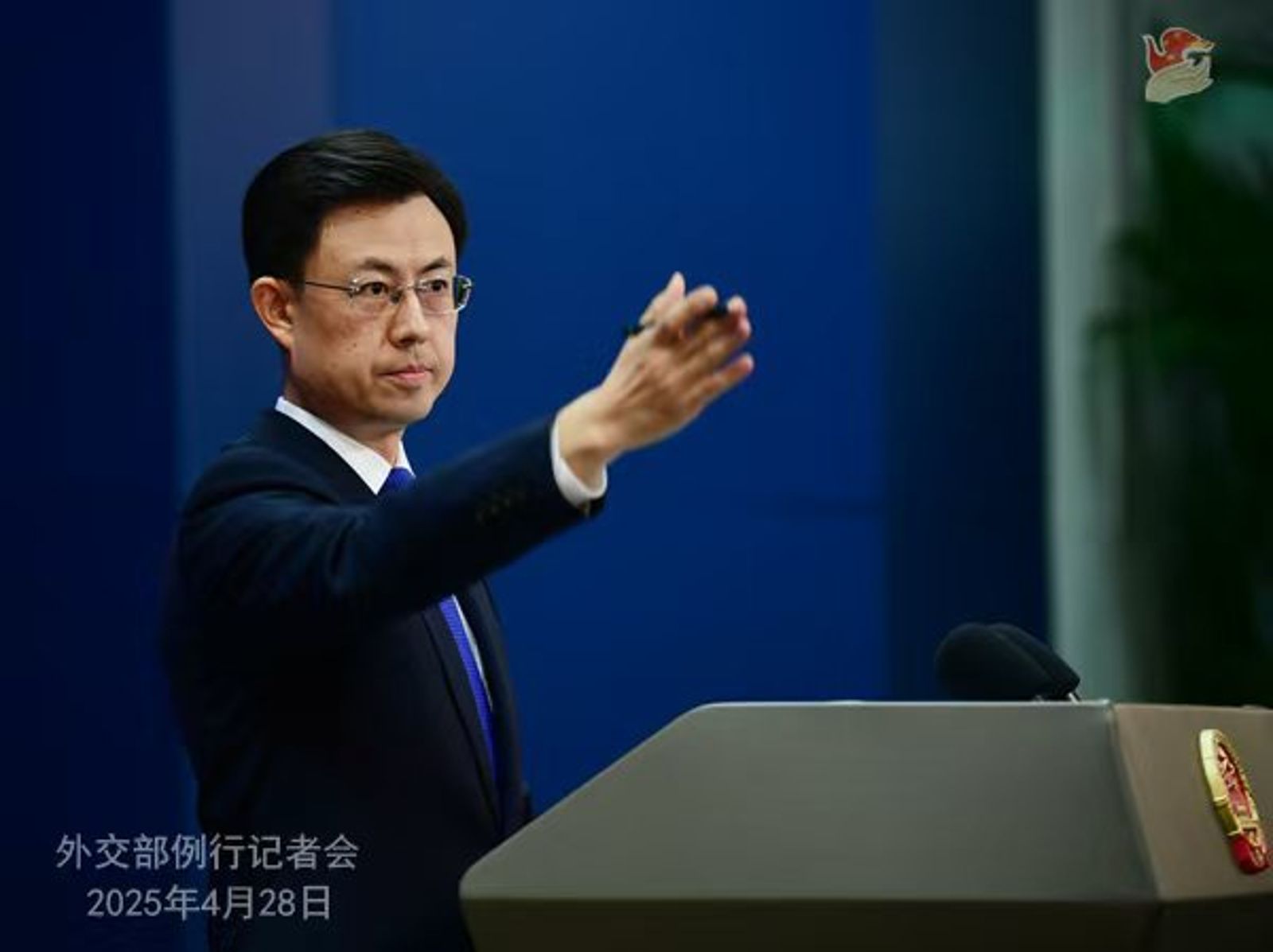 中國外交部發言人郭嘉昆回應,據他了解,近期兩國元首沒有通話,「我要重申,中美雙方並沒有就關稅問題進行磋商或談判。」(翻攝自中國外交部官網)