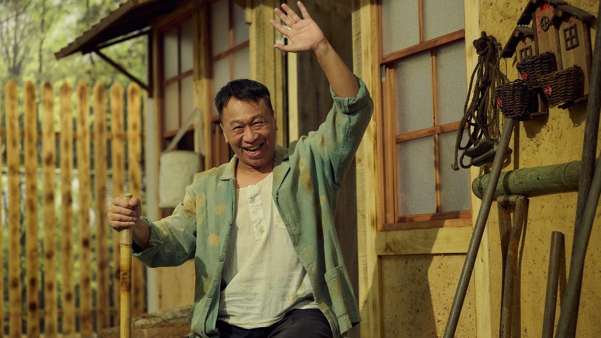 《寶島西米樂》邀請實力派演員游安順詮釋堅毅樂觀的父親。(圖/台視提供)