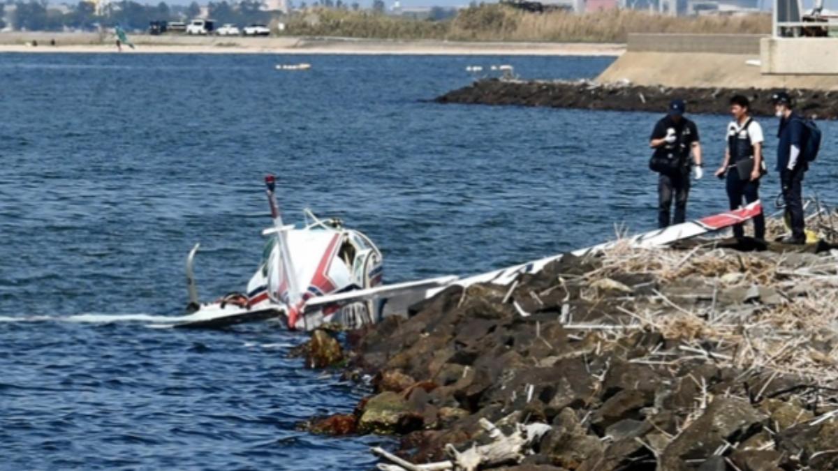 快訊／日本島根「小飛機墜入湖泊」　2人受傷送醫