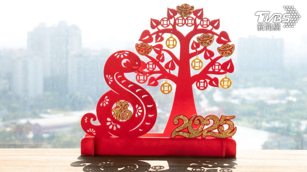 2025將迎首個「蛇年蛇月蛇日蛇時」 專家:今年有3次
