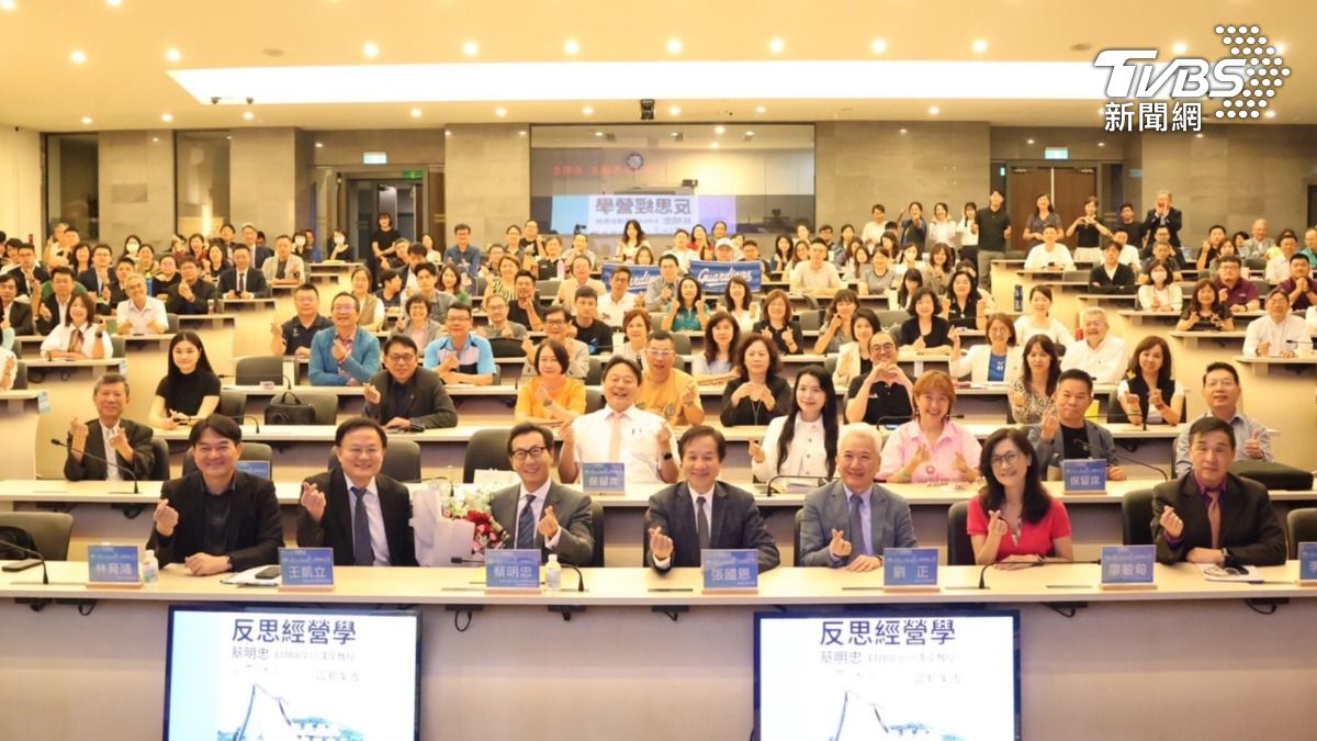 台灣排名第五富豪首度在東海大學開課 分享經營及人生經歷