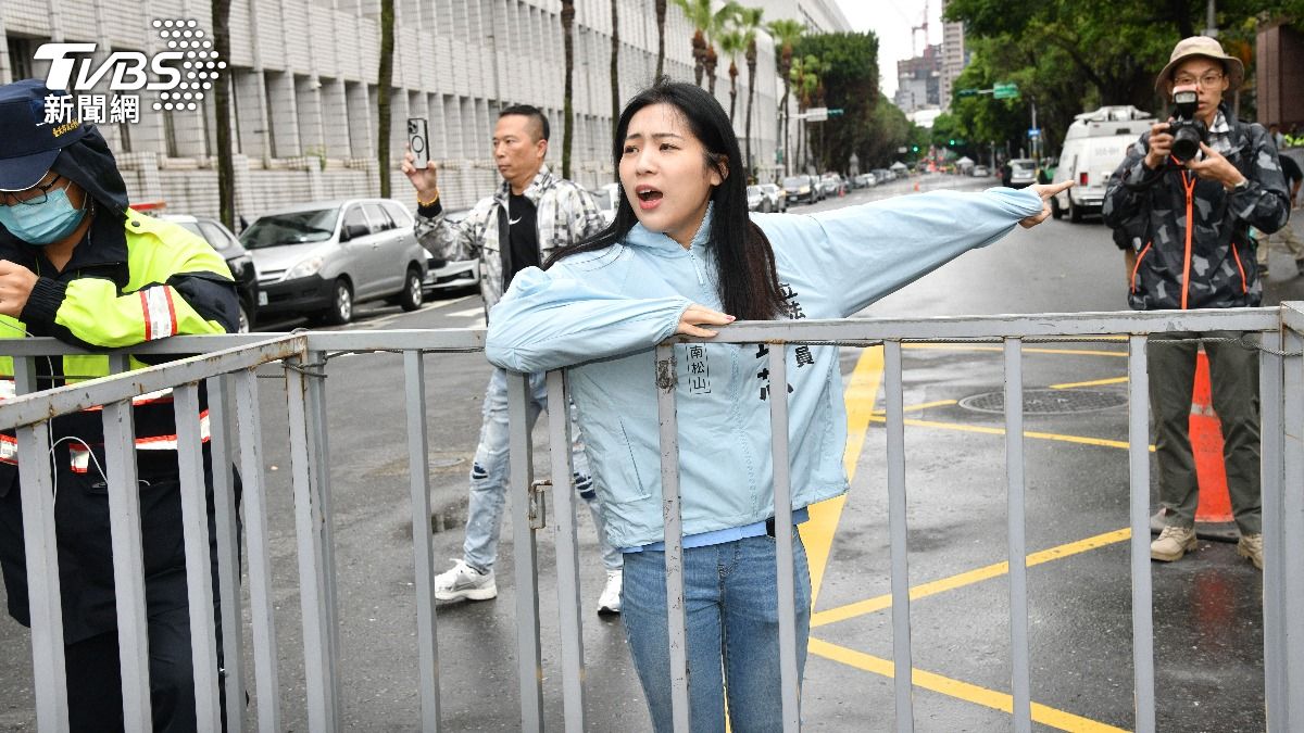 罷免賴清德「首要條件達標」!徐巧芯第1槍開戰:全面代收連署書