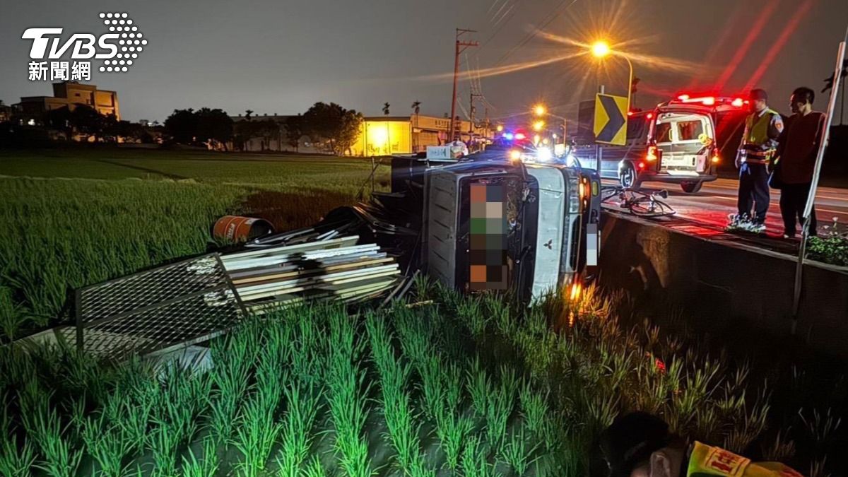開貨車沒在看!台中男彎道鬼切撞單車 害他爆頭全身骨折慘死