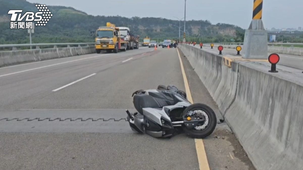 砂石車拋錨苗124丙線!駕駛下車遭撞 血流一地頭變形亡