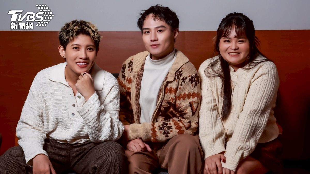 曾靜玟（左起）、蔣玉傑以及黃詩甜組成「OST 泰雅的後代」。（圖／趙世平攝）