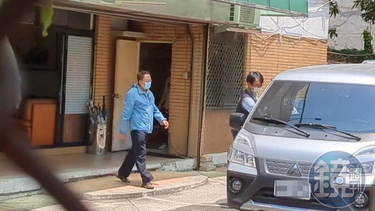中檢偵辦罷藍罷綠「幽靈連署」案 帶回被告12人、證人7人漏夜偵訊