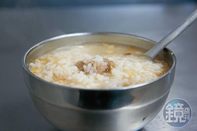 張男涉嫌在稀飯裡下藥,意圖謀害現任中國籍妻子,所幸沒有成功。(圖/示意圖)