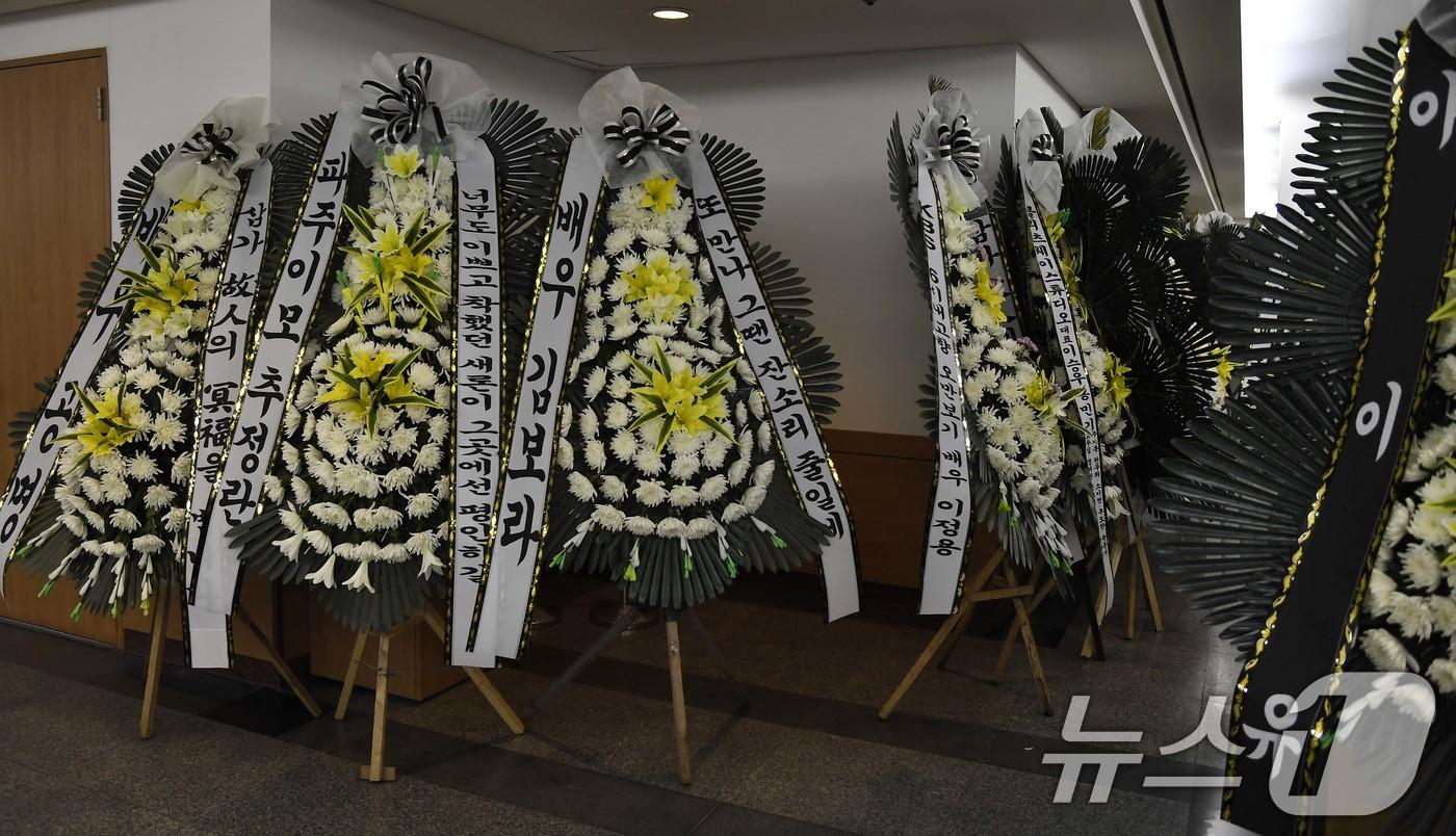金賽綸的靈堂設置在首爾峨山醫院。(圖/news1提供)