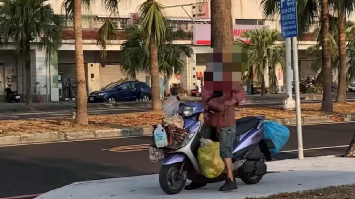 高雄嬤逆騎人行道「沿路倒廚餘」 噁飄酸臭味罰5次還不怕