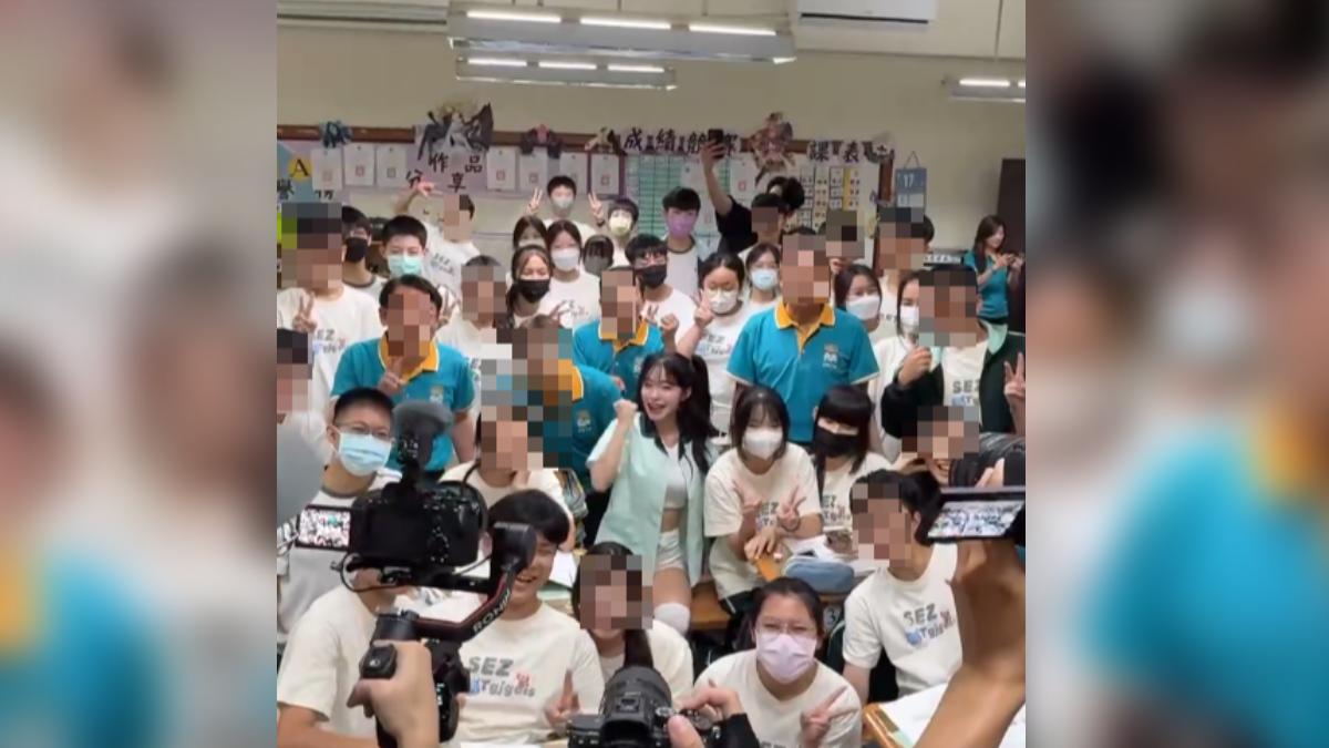 李多慧親自到教室為會考生加油。(圖/經紀人提供)